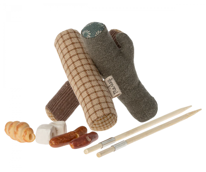 Bonfire Set, Mouse