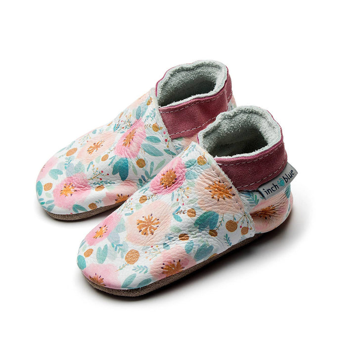 Moccasin - Wild Roses