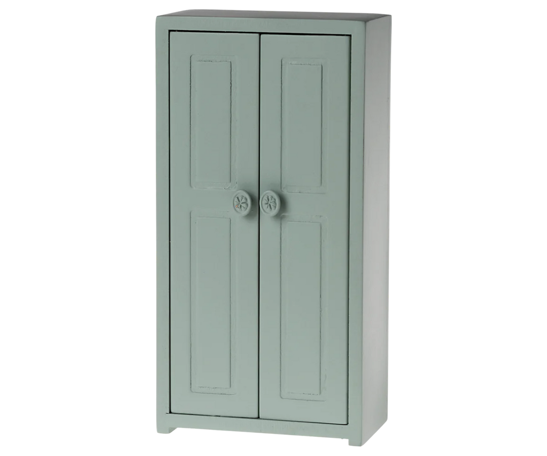 Closet, Mouse - Soft blue