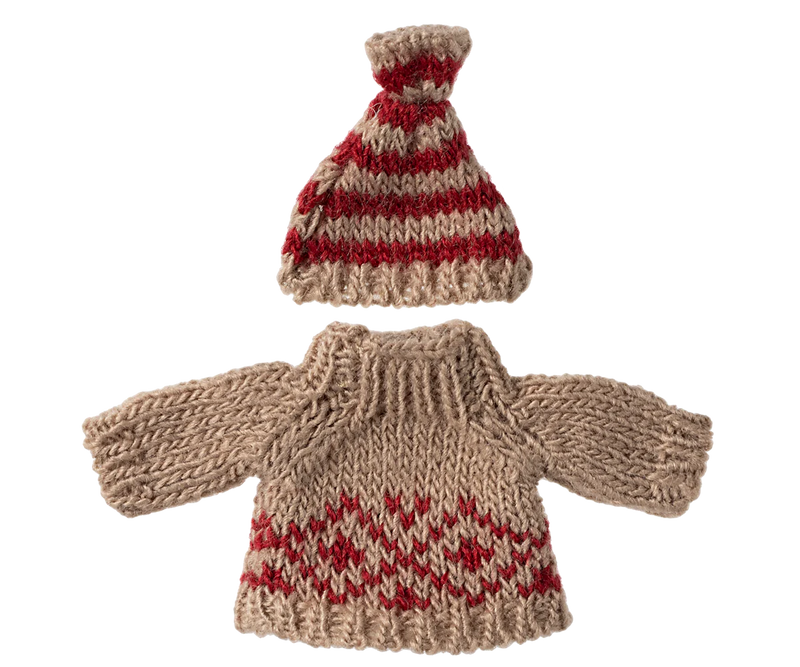 Knitted Sweater and Hat, Mum Mouse