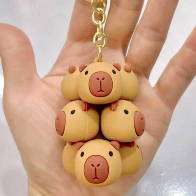 CAPYBARA FAMILY KEY CHARM