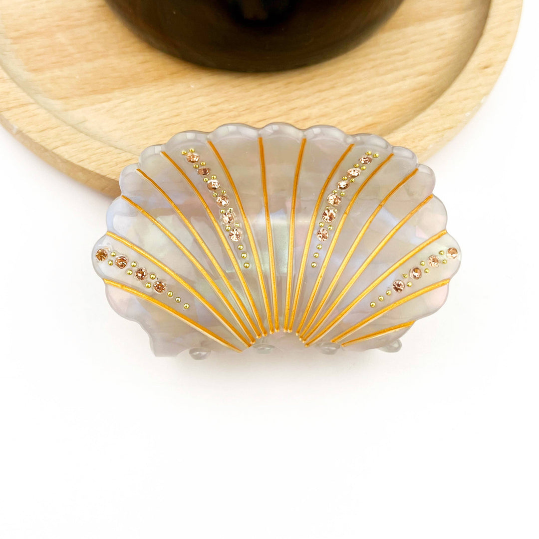 Shell Claw Clip