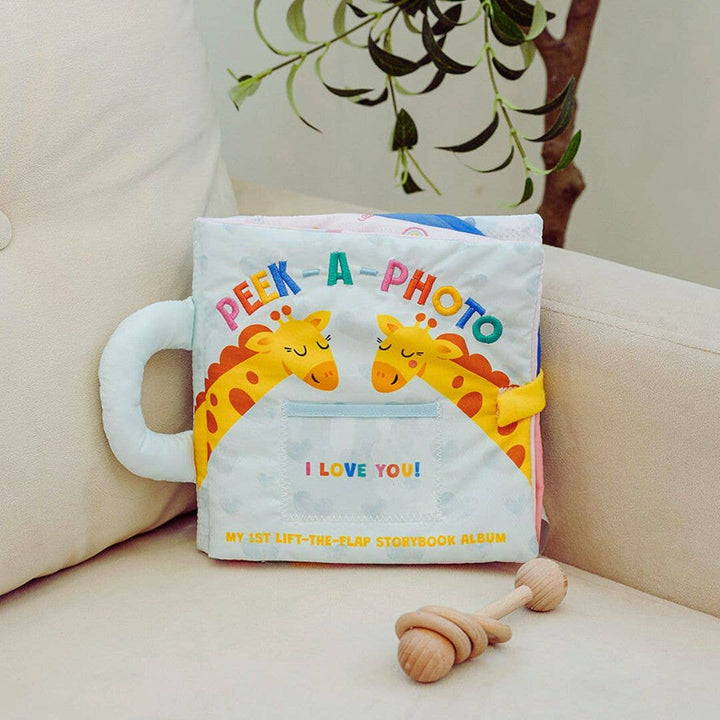 Peek-A-Photo - Crinkle Photo Book