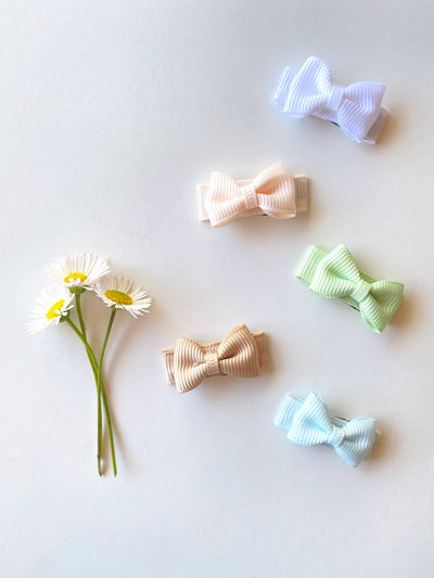 5 Tiny Tuxedo Bows on Snap Clips - Tranquility