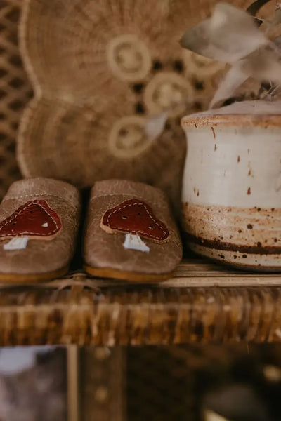 Mushroom Moccasins - Chai