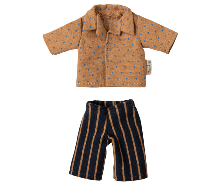 Shirt and striped pants, Dad mouse