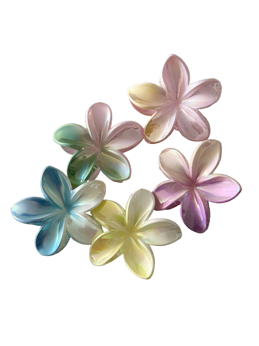 Pearly Plumeria Claw Clip