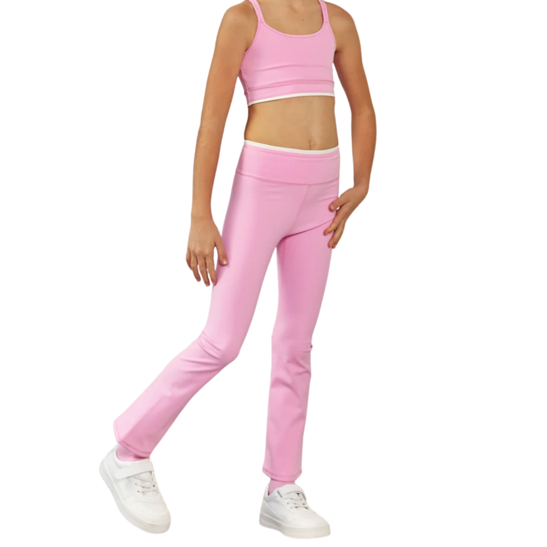 Essence Flare Accent Leggings