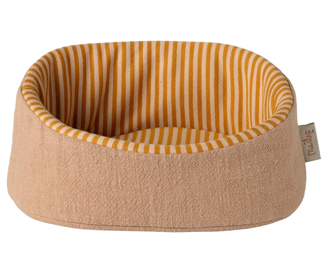 Pet Basket - Powder
