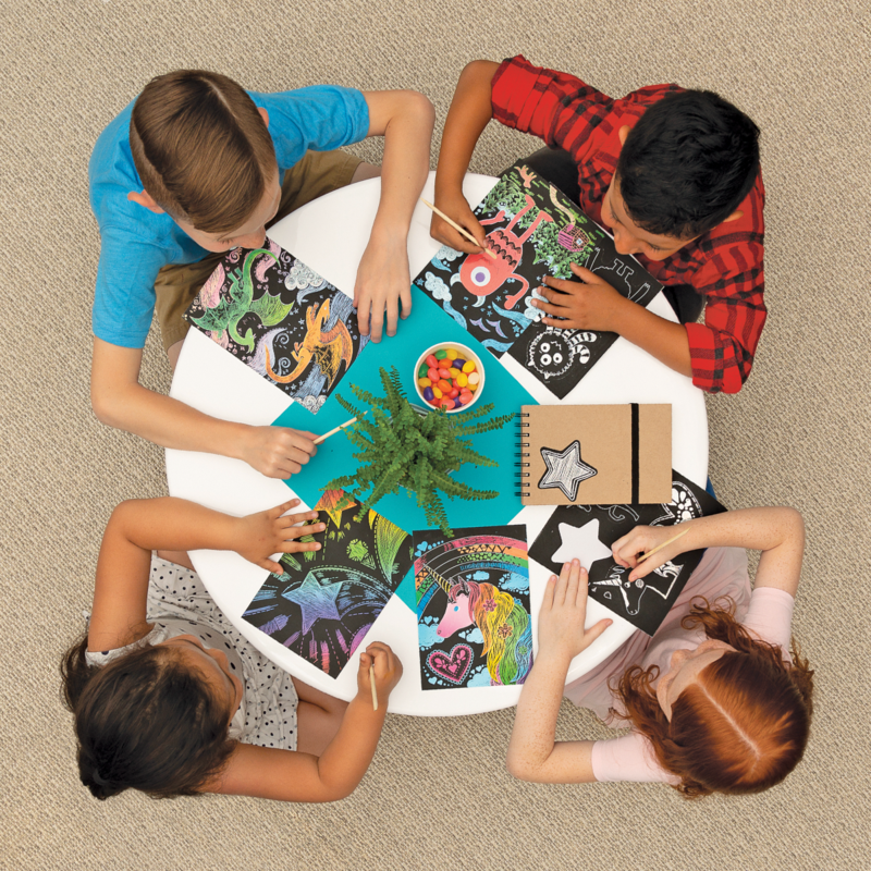 Scratch and Scribble Art Kit - Fantastic Dragons