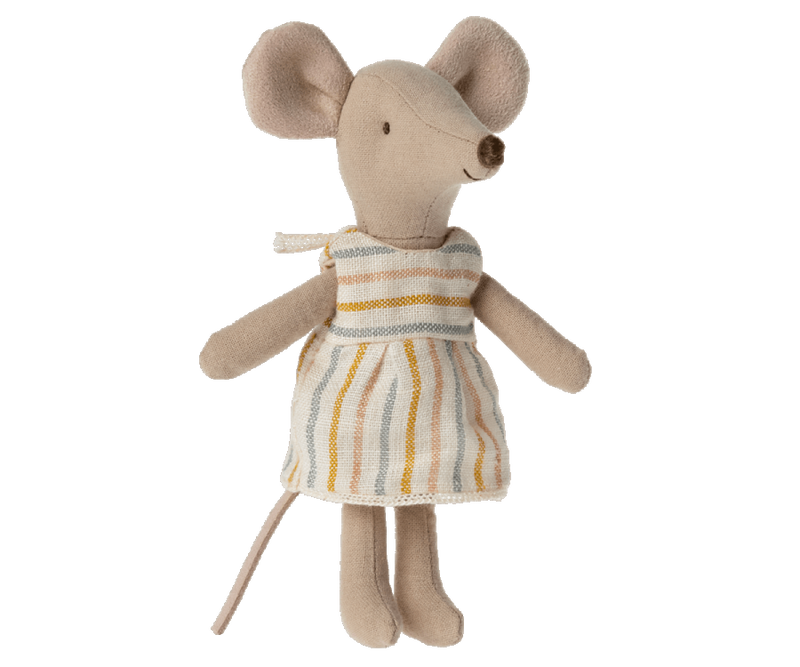 Big Sister Mouse in Matchbox