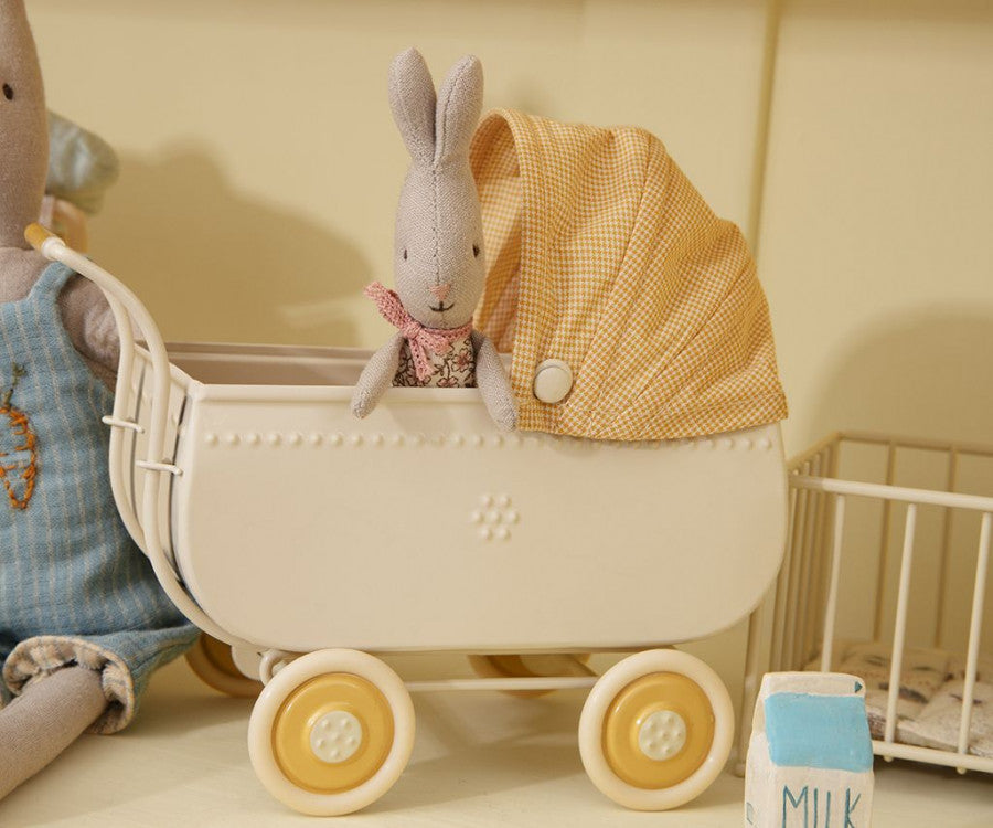 Rabbit, MY - Rose