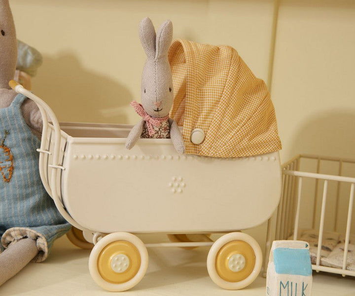 Rabbit, MY - Rose