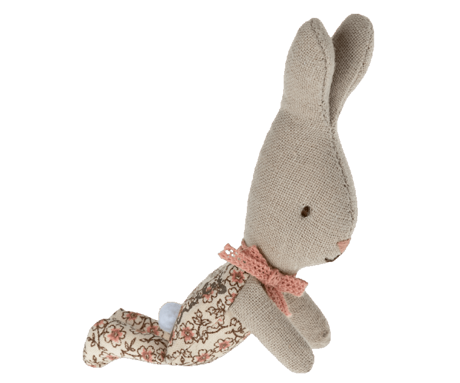 Rabbit, MY - Rose